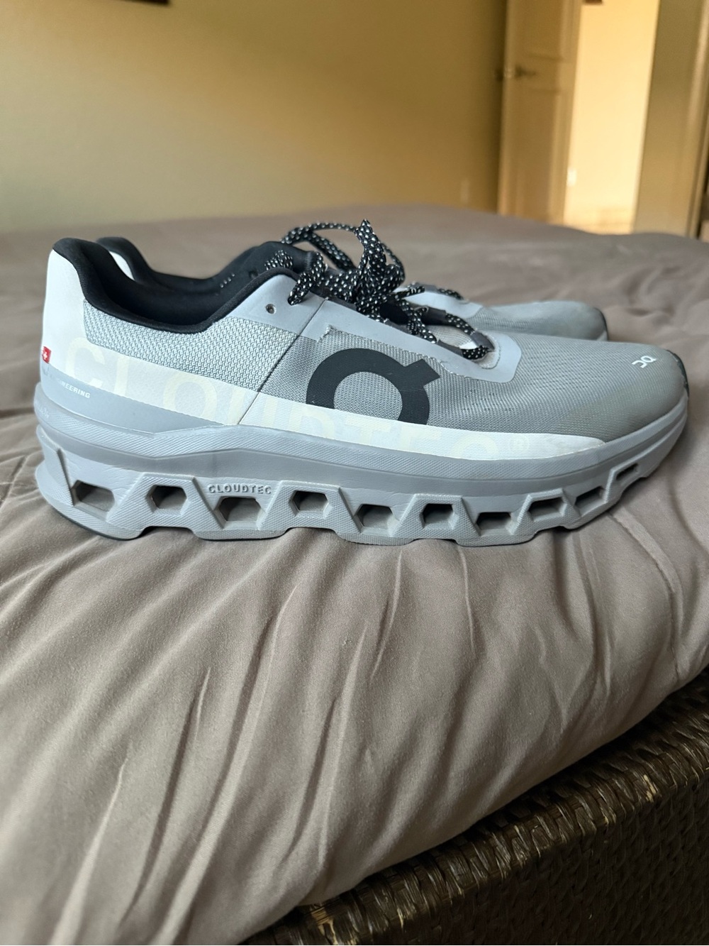 On Running Men’s Cloudmonster Running Shoes - Light Gray with Black Accents